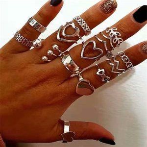 3/30$💖 New 17 Pcs Minimalist Boho Silver Ring Set